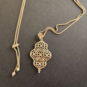 Kendra Scott Necklace